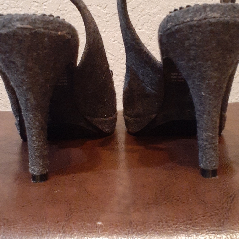 Fioni Heels - Picture 4 of 7
